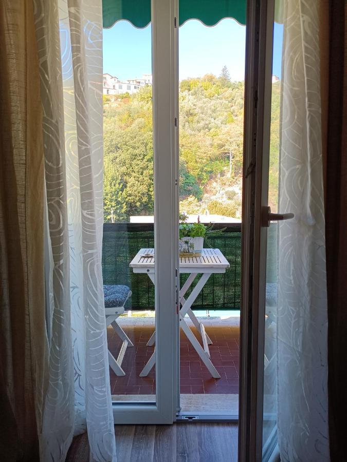 Deco & Retro Apartment لا سبيتسْيا المظهر الخارجي الصورة