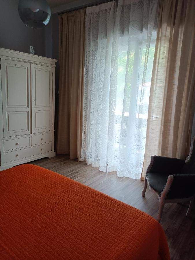 Deco & Retro Apartment لا سبيتسْيا المظهر الخارجي الصورة